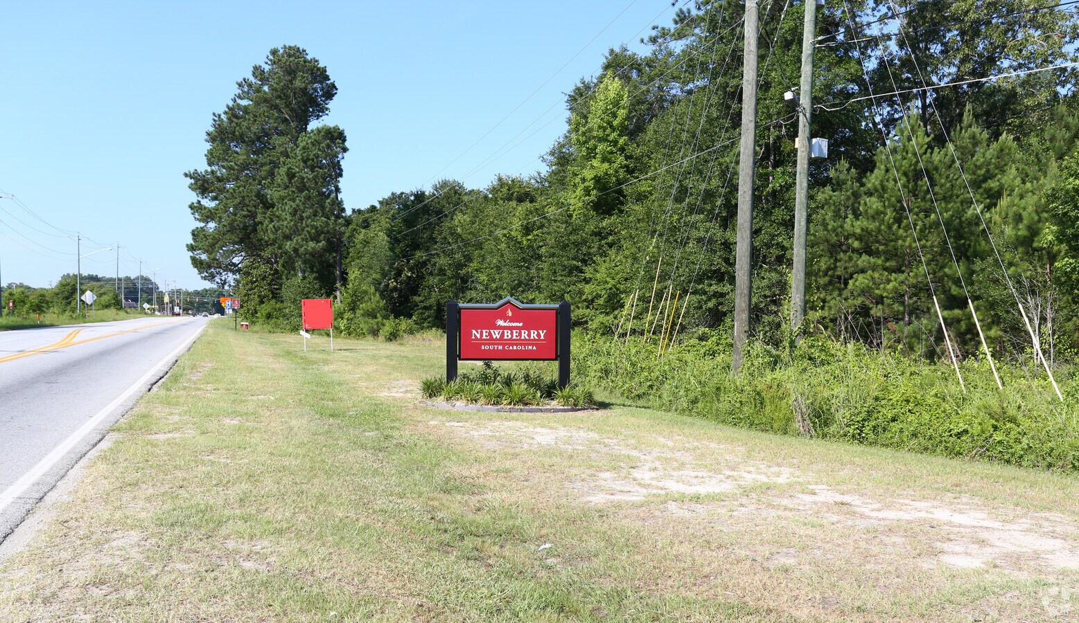 2899 Winnsboro Rd, Newberry, SC 29108