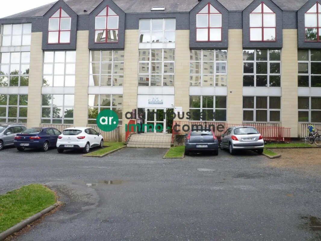 Office in Angers for lease Building Photo- Image 1 of 4