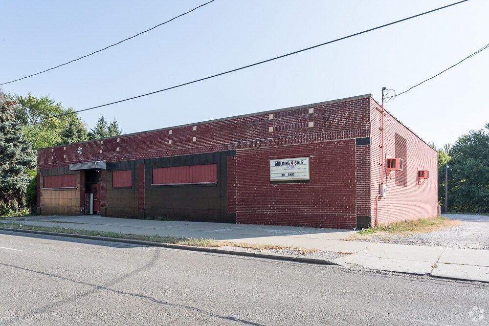 627 S Arlington St, Akron, OH for sale Primary Photo- Image 1 of 1