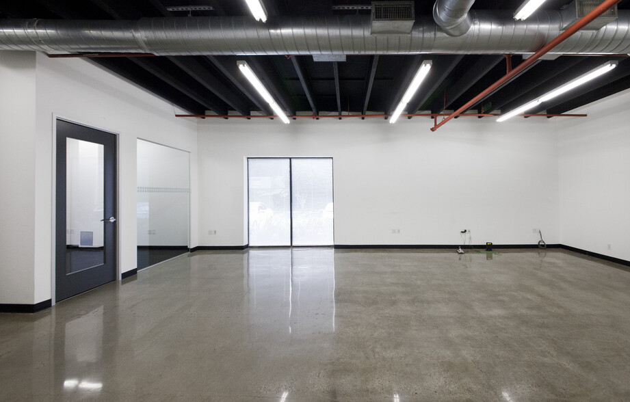 8901 S La Cienega Blvd, Inglewood, CA for lease - Interior Photo - Image 2 of 6