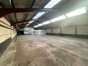 93 Oak St, Norwich for lease Building Photo- Image 2 of 7