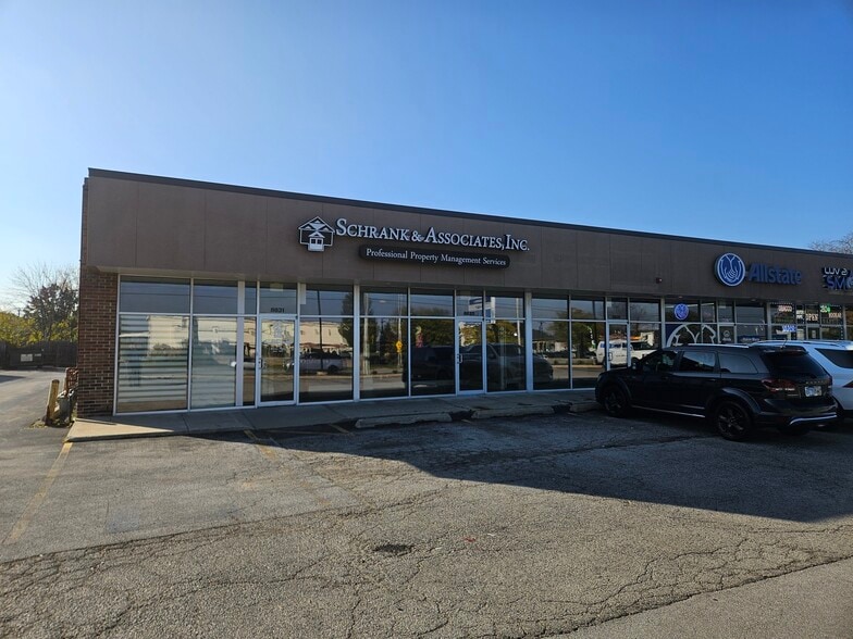 8833 159th St, Orland Hills, IL for lease - Building Photo - Image 1 of 4