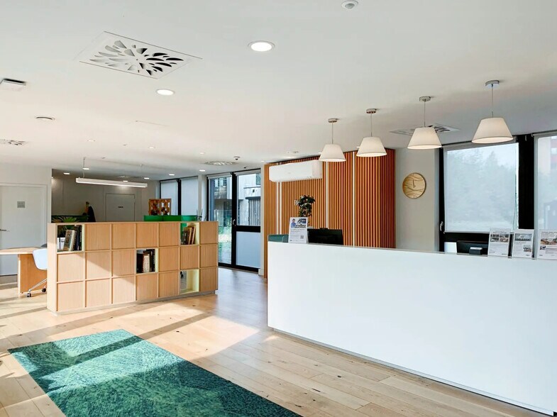 Office in Marcq-en-Baroeul for lease - Building Photo - Image 3 of 4