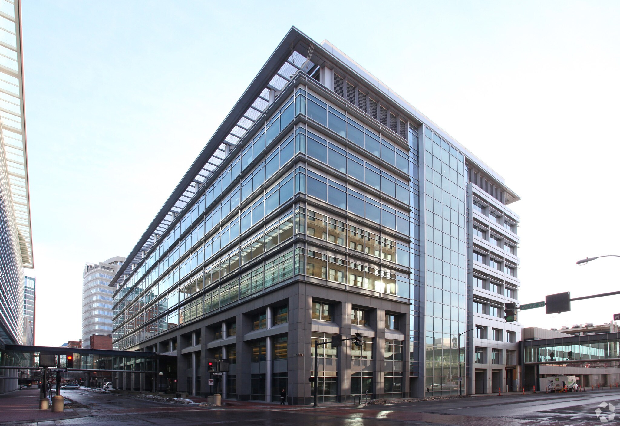 800 Walnut St, Des Moines, IA for lease Building Photo- Image 1 of 18