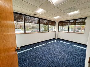 2127 Espey Ct, Crofton, MD for lease Interior Photo- Image 1 of 10