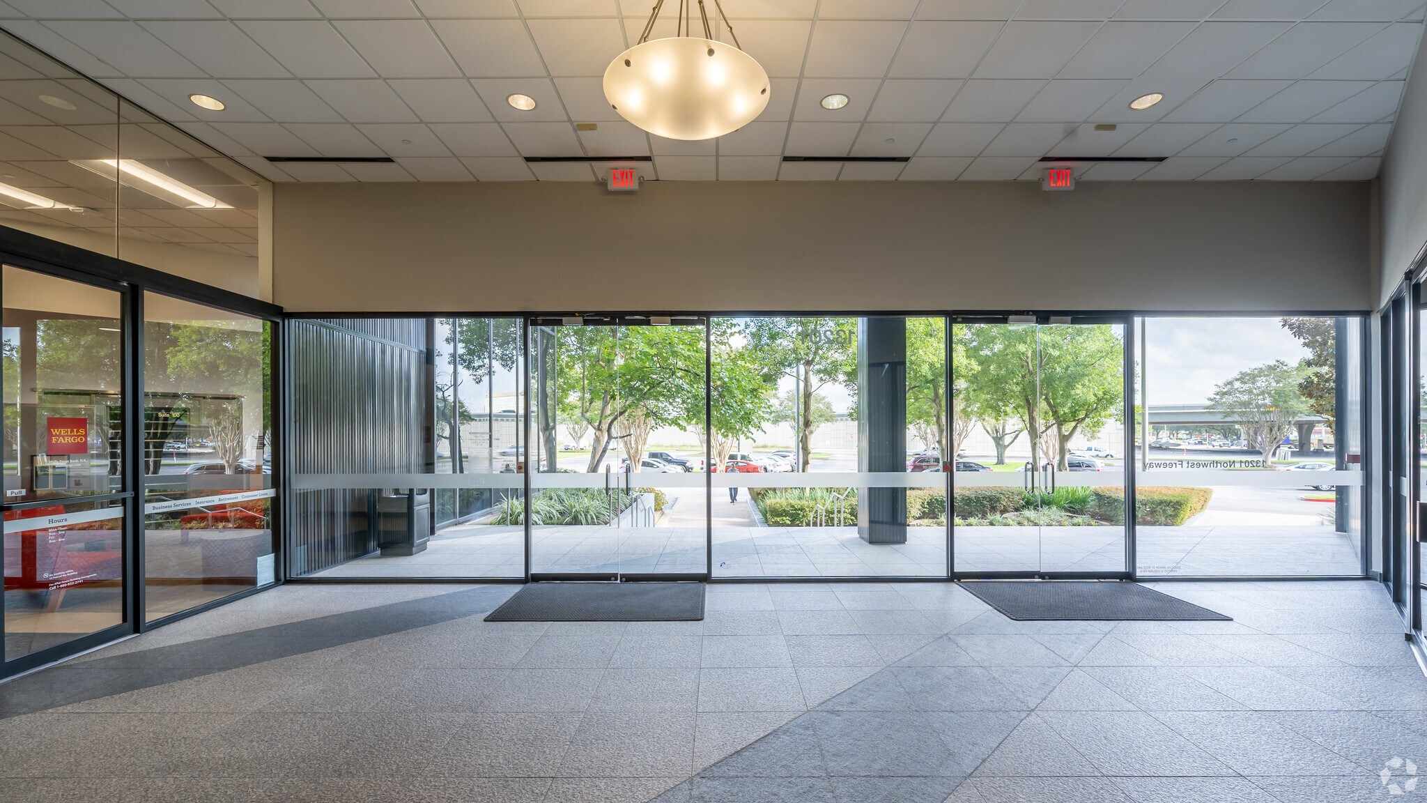 13201 Northwest Fwy, Houston, TX for lease Lobby- Image 1 of 15