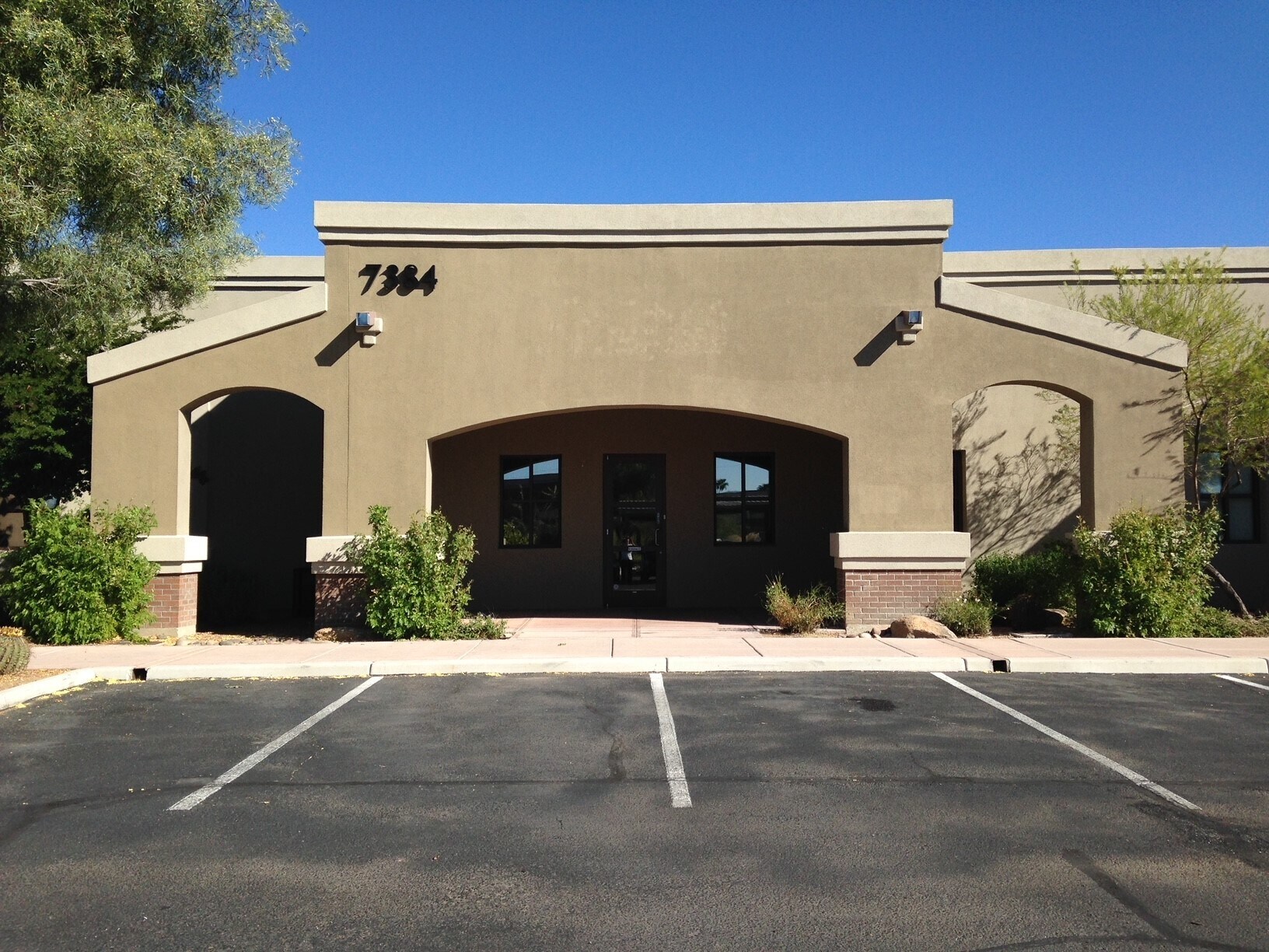 73827386 N La Cholla Blvd, Tucson, AZ 85741