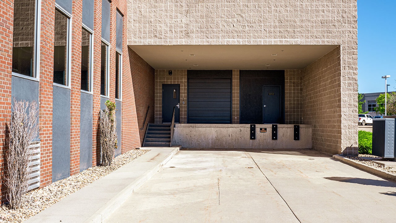 1157 W Century Dr, Louisville, CO for lease Building Photo- Image 1 of 8