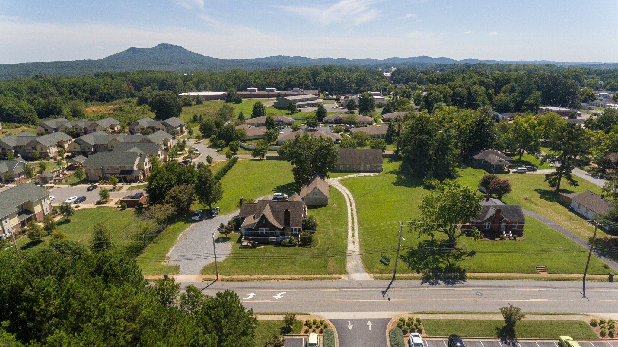 706 E King St, Kings Mountain, NC for sale Primary Photo- Image 1 of 1