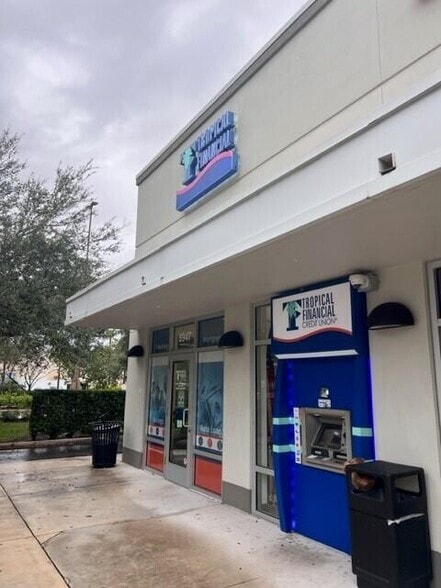 8931-8947 W Atlantic Blvd, Coral Springs, FL for sale - Building Photo - Image 3 of 21