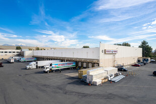 LA Regional Distribution Ctr - Warehouse