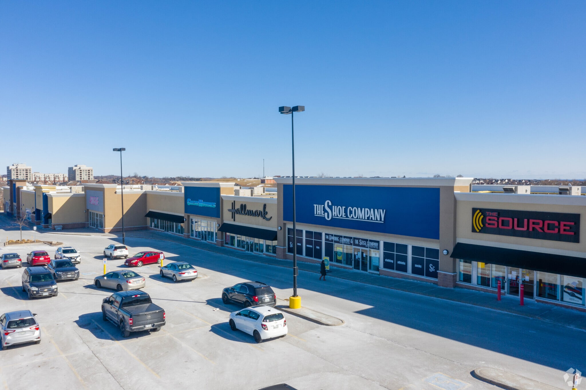 991 Taunton Rd E, Oshawa, ON for sale Primary Photo- Image 1 of 1