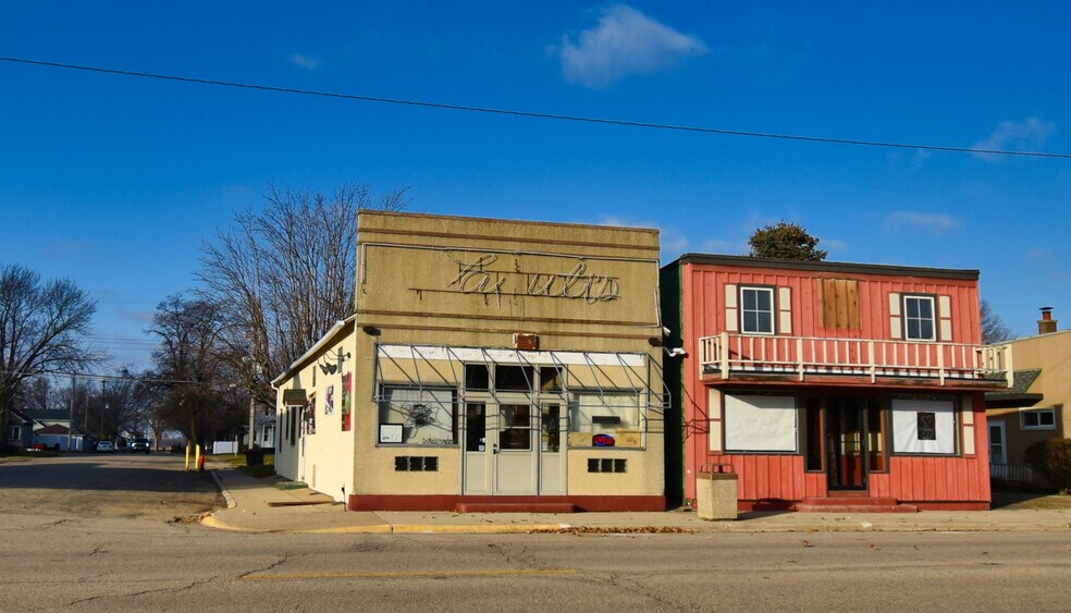 302 N Main Ave, Ladd, IL for sale - Building Photo - Image 1 of 1