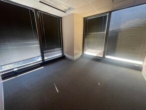 1755 Lelia Dr, Jackson, MS for lease Interior Photo- Image 2 of 4