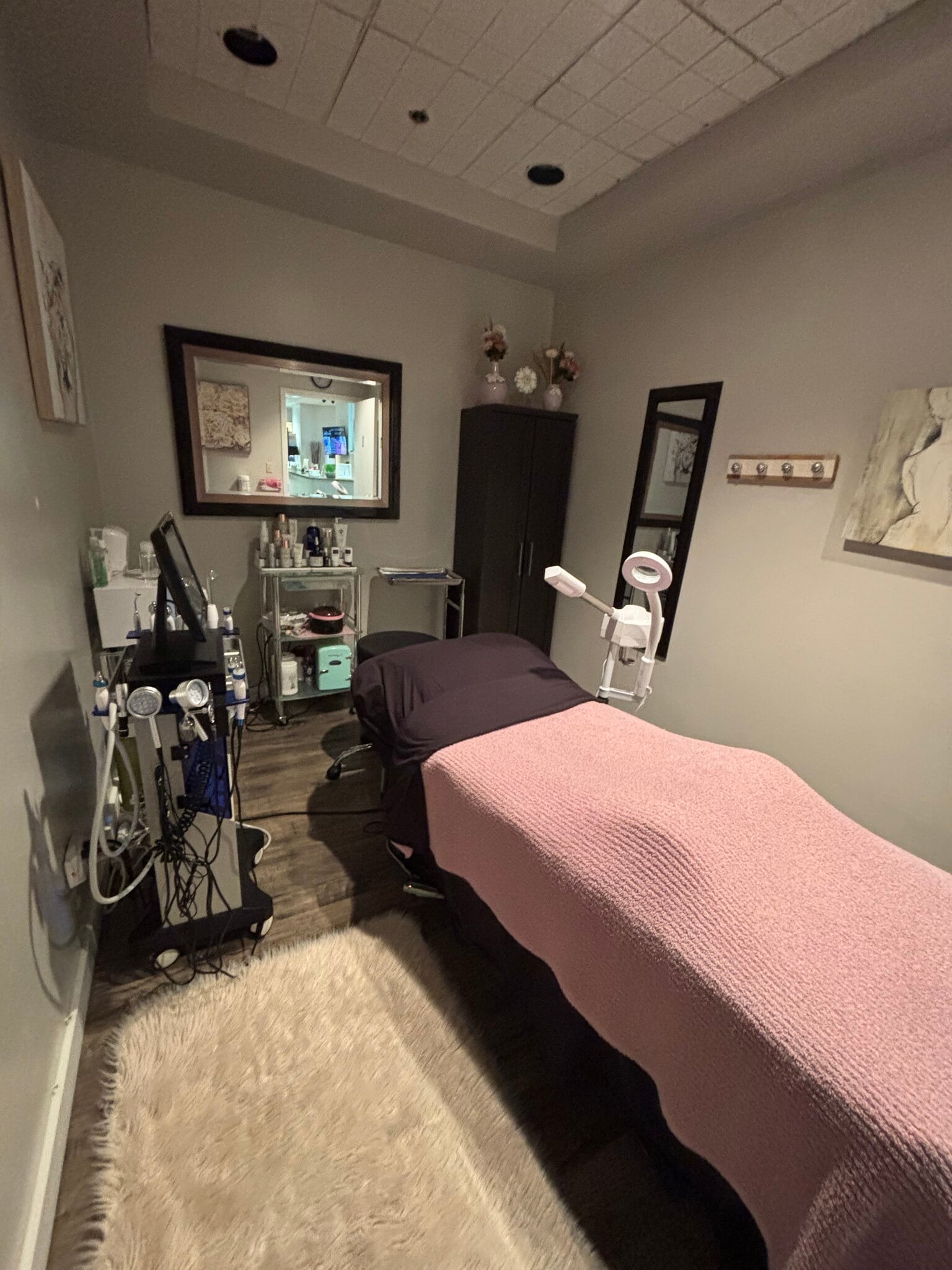 7939 E Arapahoe Rd, Greenwood Village, CO for lease Interior Photo- Image 1 of 3