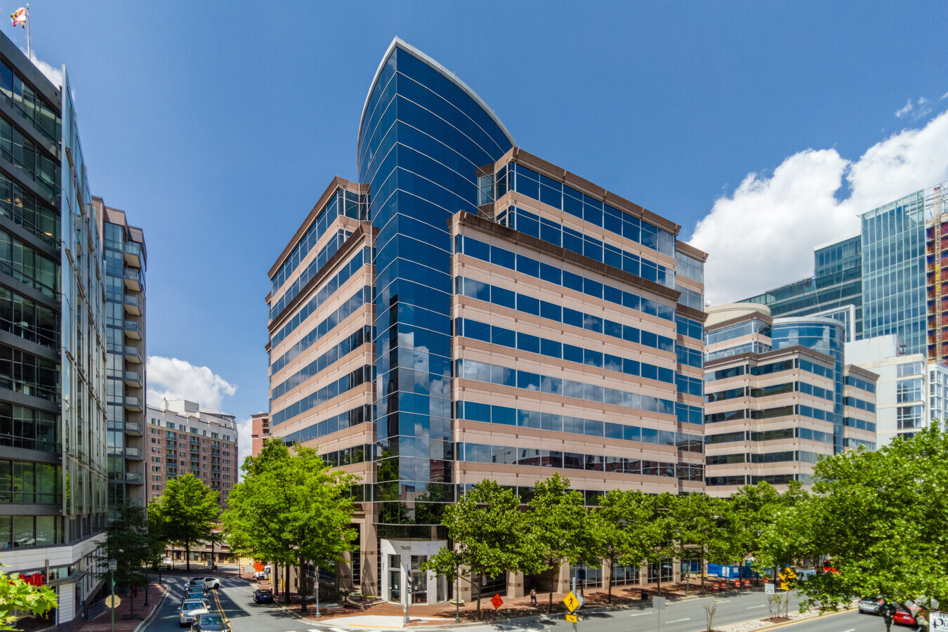 7600 Wisconsin Ave, Bethesda, MD 20814 - Bethesda Place II | LoopNet