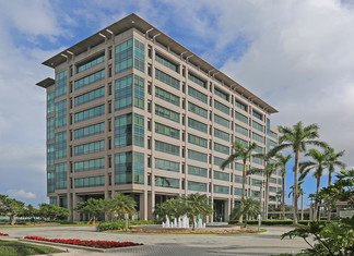 More details for 703 NW 62nd Ave, Miami, FL - Office for Lease