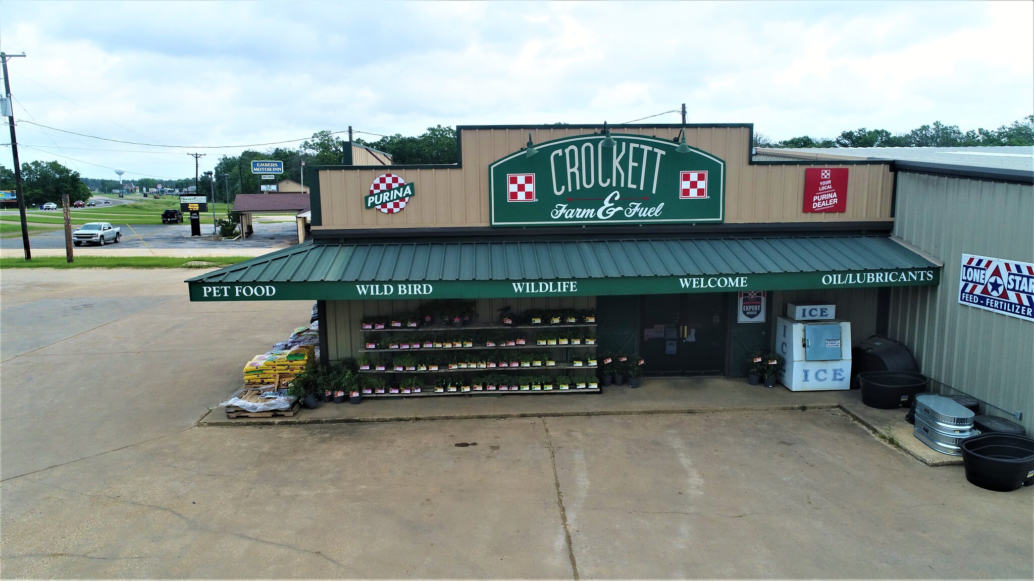 1405 E Loop 304, Crockett, TX for sale Primary Photo- Image 1 of 1