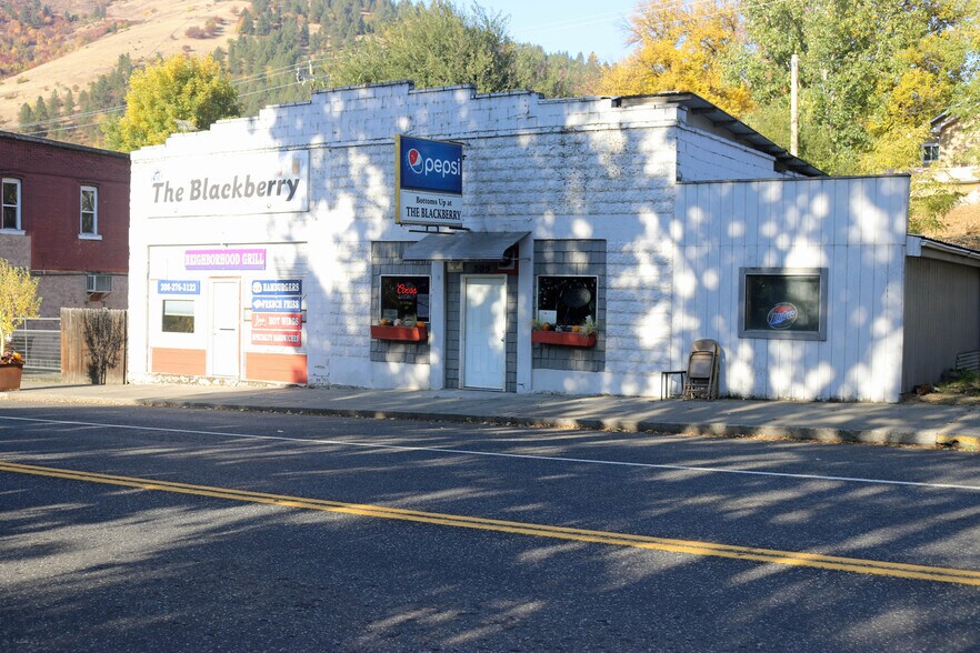 309 Main, Juliaetta, ID 83535