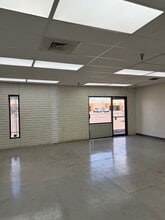 2829-2847 W McDowell Rd, Phoenix, AZ for lease Building Photo- Image 2 of 9
