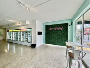 3636-3644 W Kennedy Blvd, Tampa, FL for lease Building Photo- Image 1 of 11