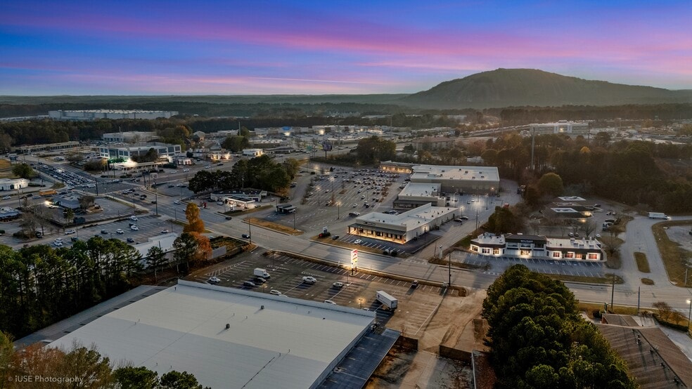 1555 E Park Place Blvd, Stone Mountain, GA for lease - Building Photo - Image 2 of 24