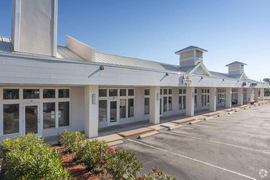 363 Atlantic Blvd, Atlantic Beach, FL for lease - Building Photo - Image 3 of 10