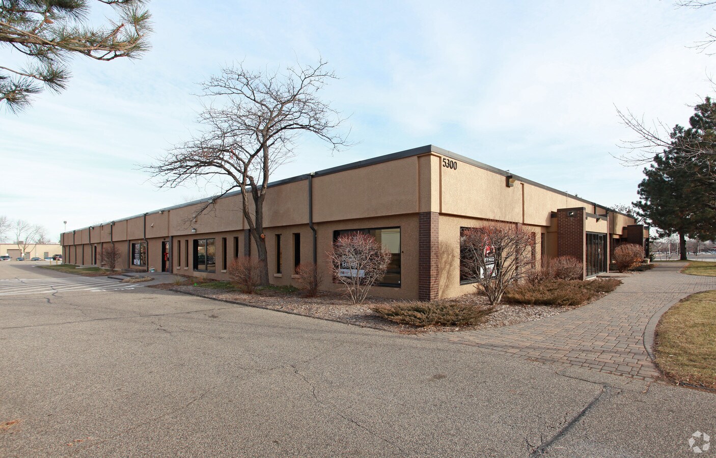 5300 Edina Industrial Blvd Edina Mn 55439 Officeretail For Lease Loopnet Com 5300 Edina Industrial Blvd Edina Mn 55439 Officeretail For Lease Loopnet Com