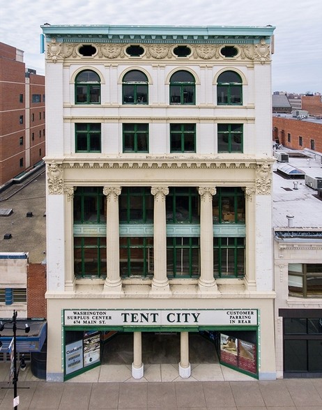 674 Main St, Buffalo, NY for sale - Building Photo - Image 1 of 1