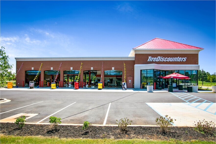 2076 NE Winchester Rd, Huntsville, AL 35811