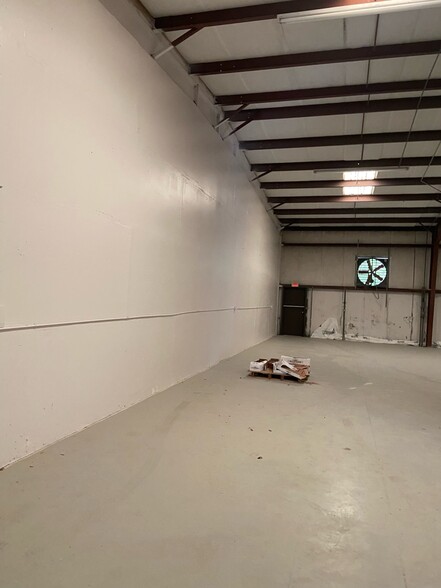 739 Industry Rd, Longwood, FL for lease - Interior Photo - Image 2 of 7