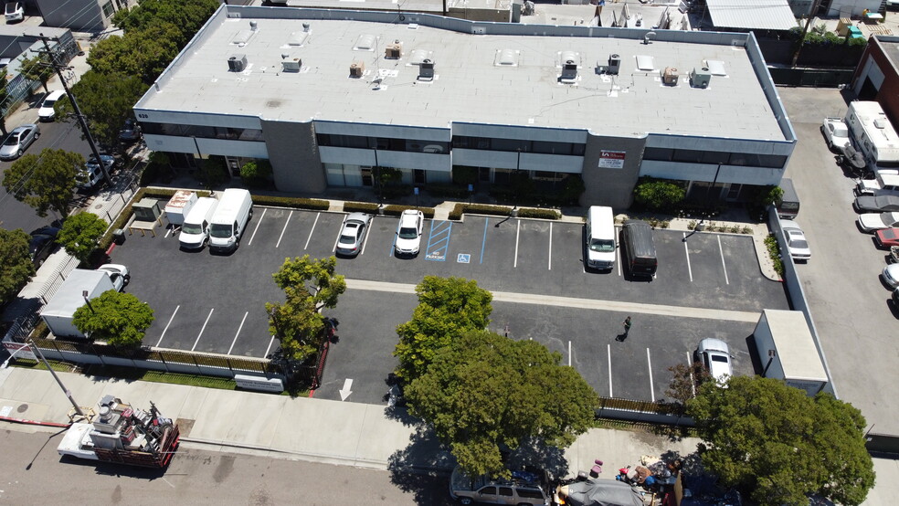 620 W 16th St, Long Beach, CA for lease - Building Photo - Image 2 of 32