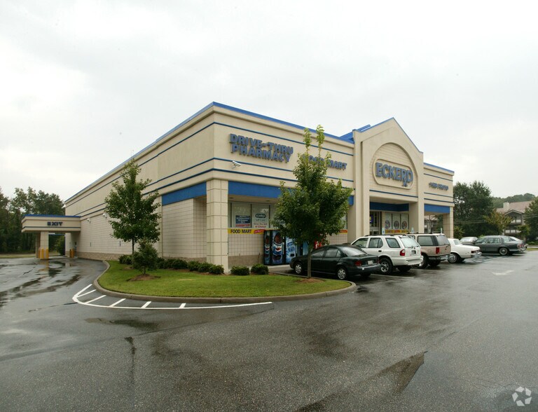 3701 Kecoughtan Rd, Hampton, VA for lease - Building Photo - Image 2 of 3