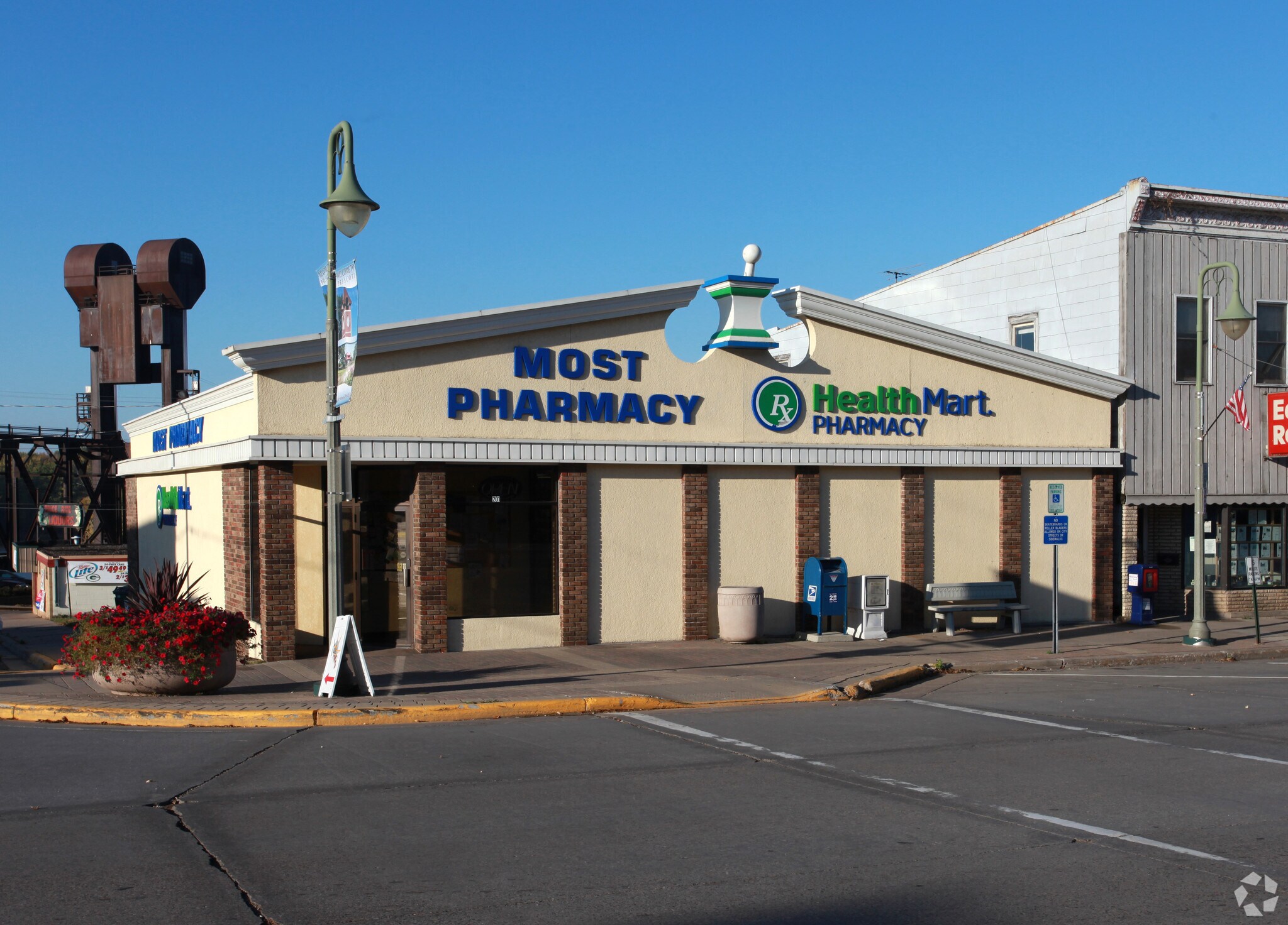 201 N Broad St, Prescott, WI for sale Primary Photo- Image 1 of 1