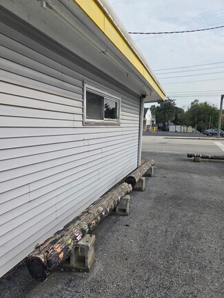 More details for 695 2nd St, Highspire, PA - Retail for Sale