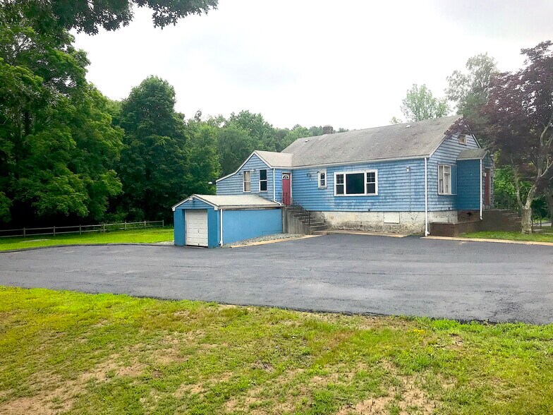 187 Cumberland Ave, Attleboro, MA for sale - Building Photo - Image 1 of 1