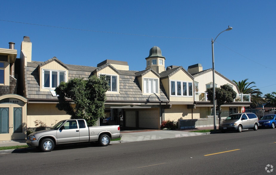 101 Main St, Seal Beach, CA for lease - Building Photo - Image 2 of 3