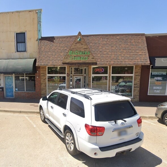 6732 NW 39th Expy, Bethany, OK for sale - Building Photo - Image 1 of 7