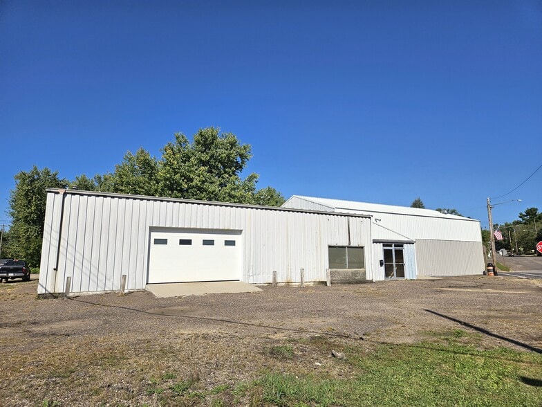 100 S Holly Ave, Elk Mound, WI for sale - Building Photo - Image 2 of 20
