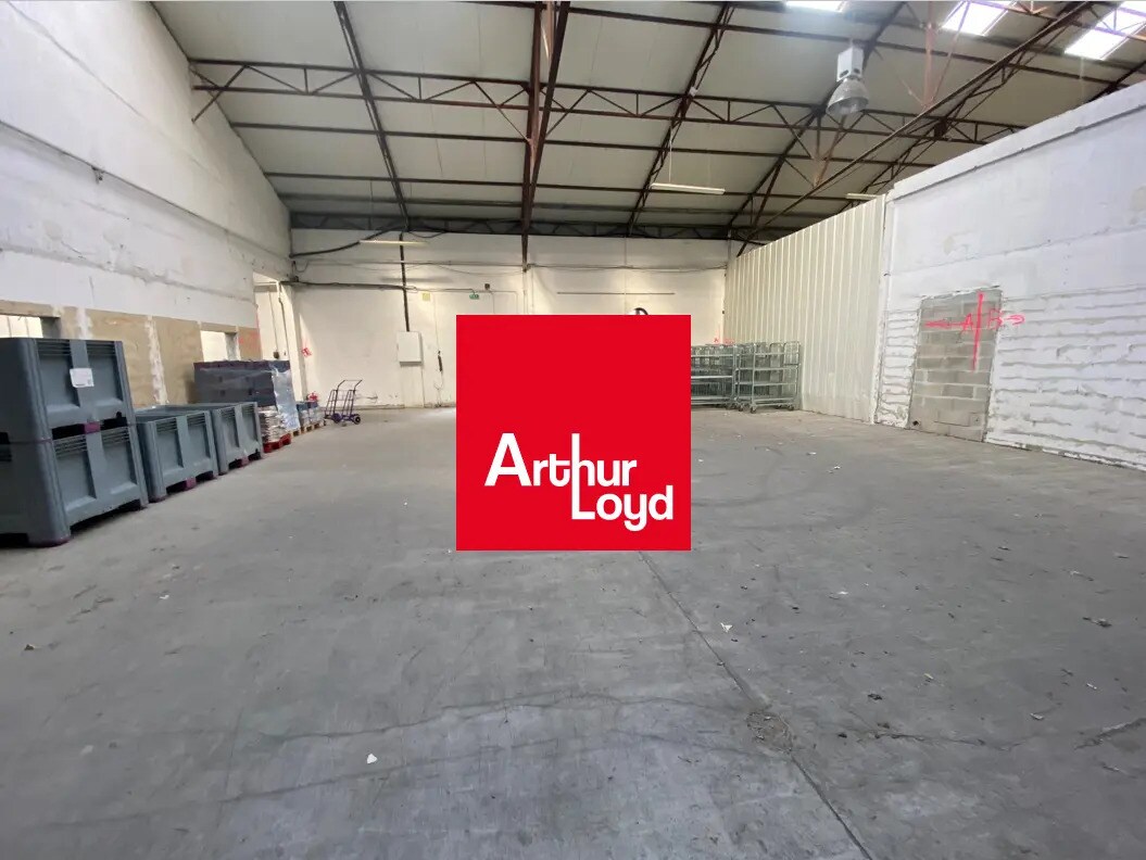 Industrial in La Seyne-sur-Mer for lease Building Photo- Image 1 of 9