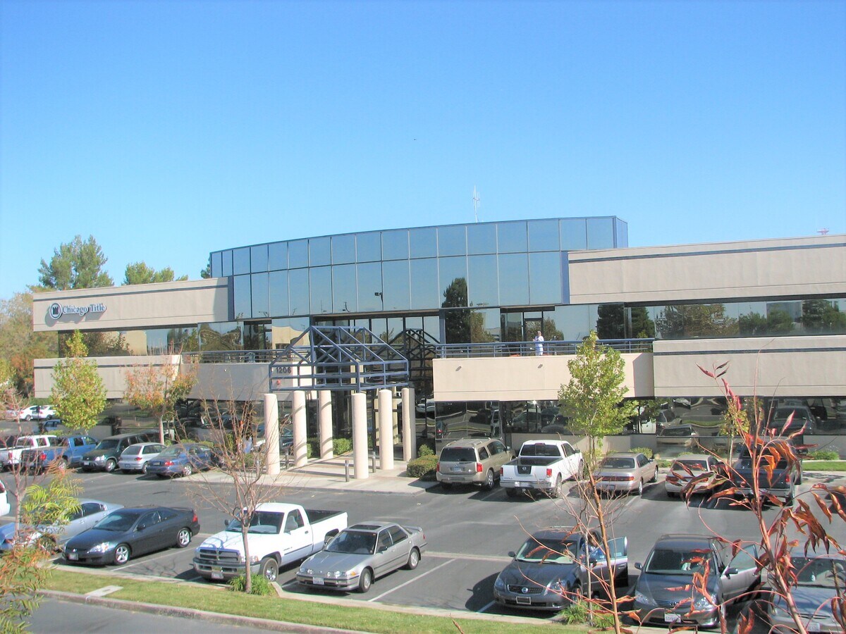 Center Point Business Park Lancaster, CA for Sale