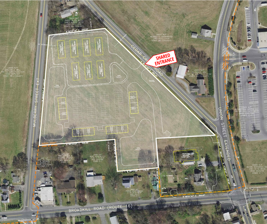 100 Milton Ellendale Hwy, Milton, DE 19968 Routes 16/5 Land