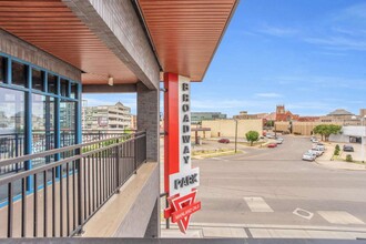 1122 N Broadway Ave, Oklahoma City, OK for lease Building Photo- Image 2 of 8