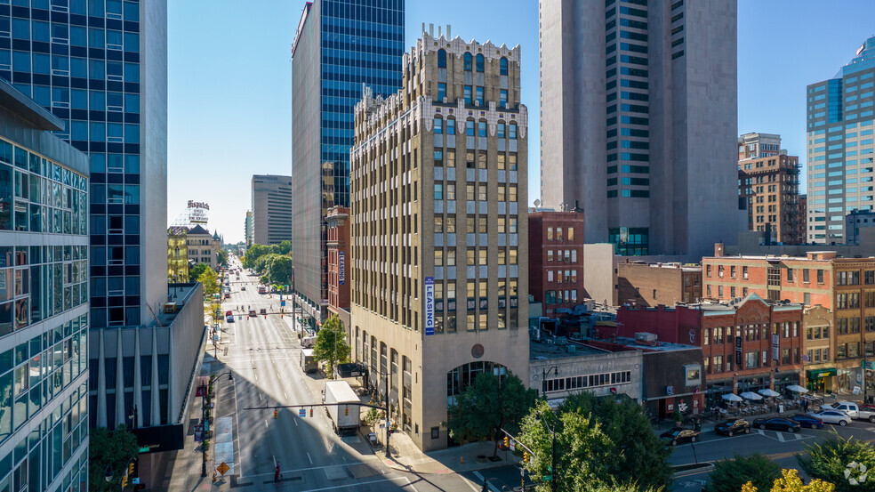 85 E Gay St, Columbus, OH for lease - Building Photo - Image 1 of 39