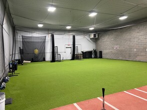 4501 Airport Dr, Valparaiso, IN for lease Interior Photo- Image 1 of 6