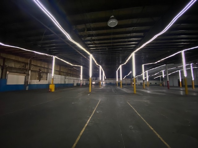 345 Marshall, Wytheville, VA for lease - Interior Photo - Image 3 of 9