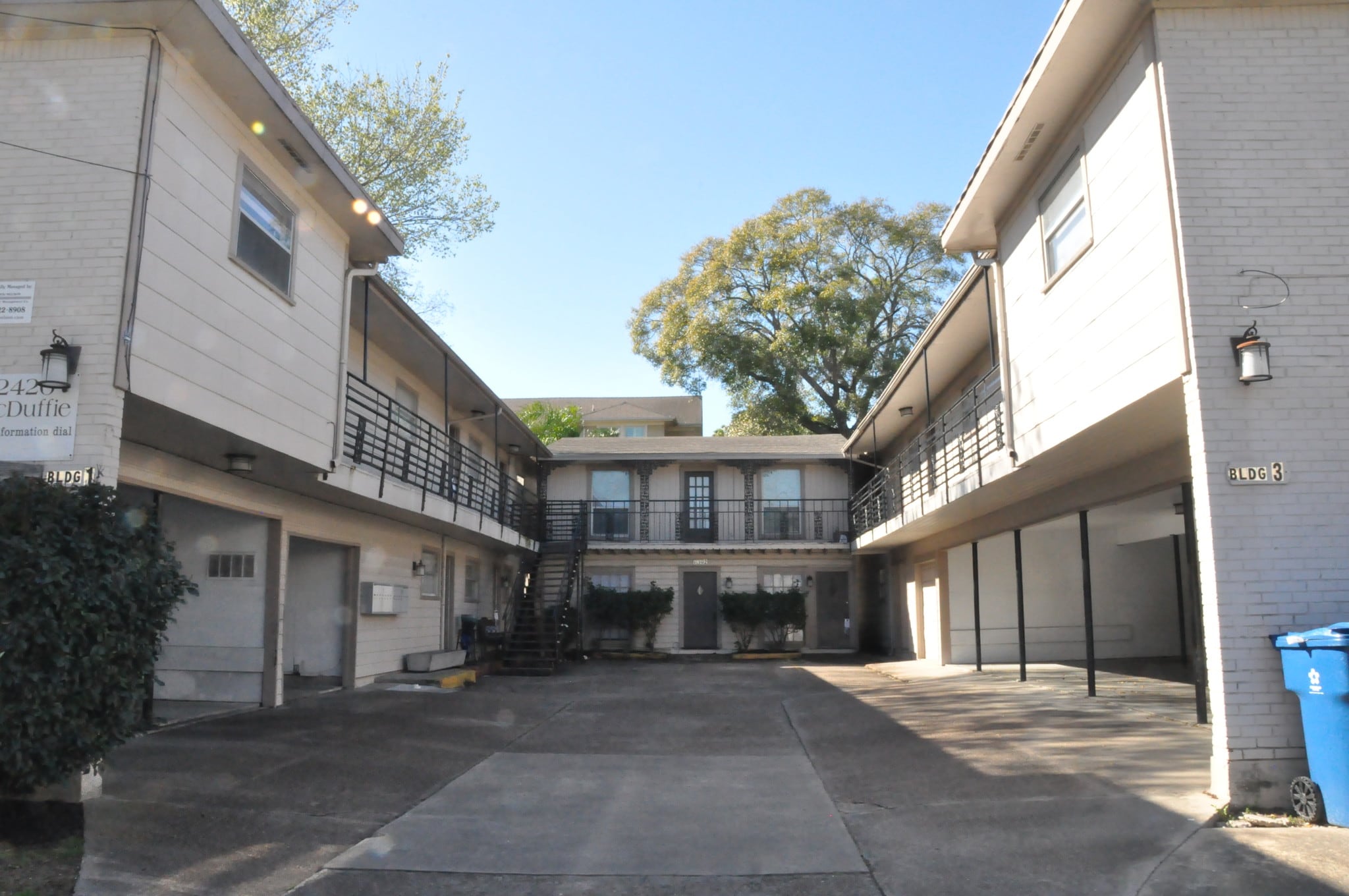 2420 McDuffie St, Houston, TX for sale Primary Photo- Image 1 of 8