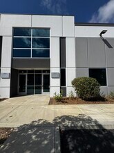 201 Rice Ave, Oxnard, CA for lease Interior Photo- Image 1 of 10