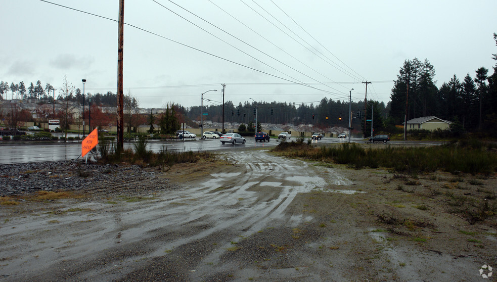 6304 67th Avenue W & Bridgeport Way W Way Way, University Place, WA for lease - Building Photo - Image 2 of 2