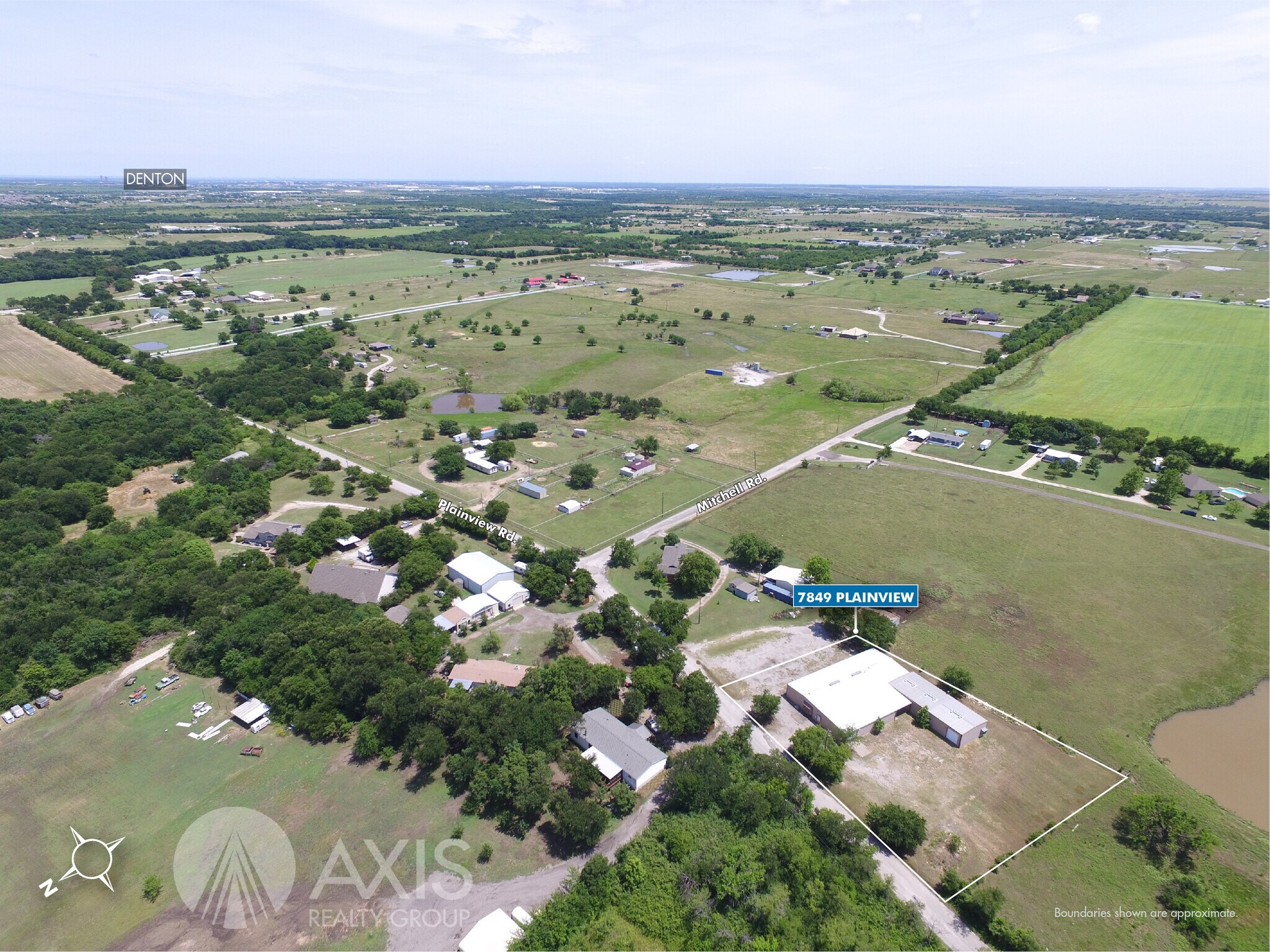 7849 Plainview Rd, Krum, TX 76249